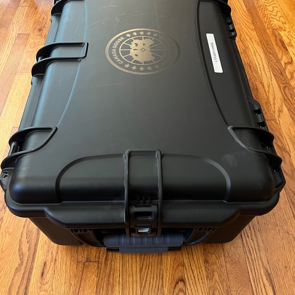 CANADA GOOSE SNOW MANTRA BOOTS - Picture 2 of 16